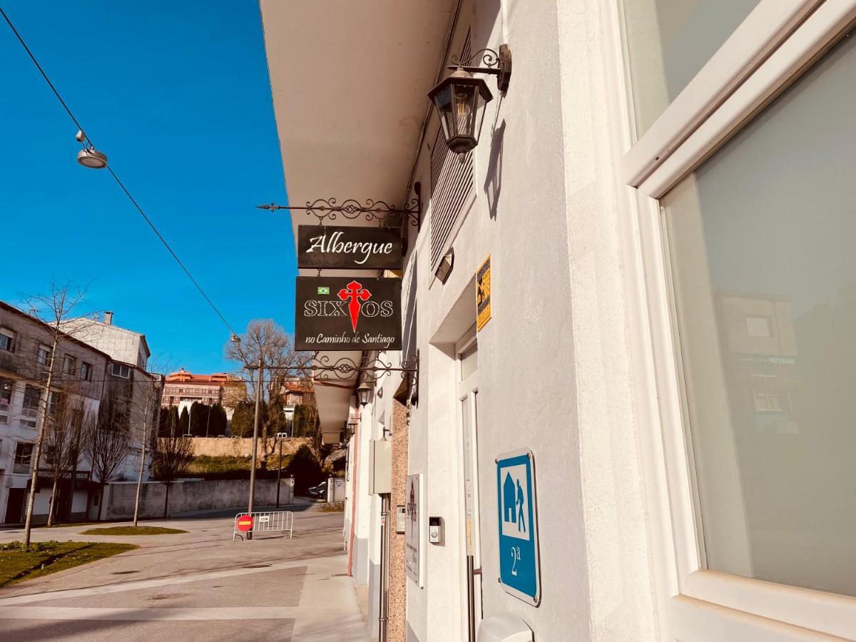 Albergue Sixtos No Caminho Santiago de Compostela Bagian luar foto