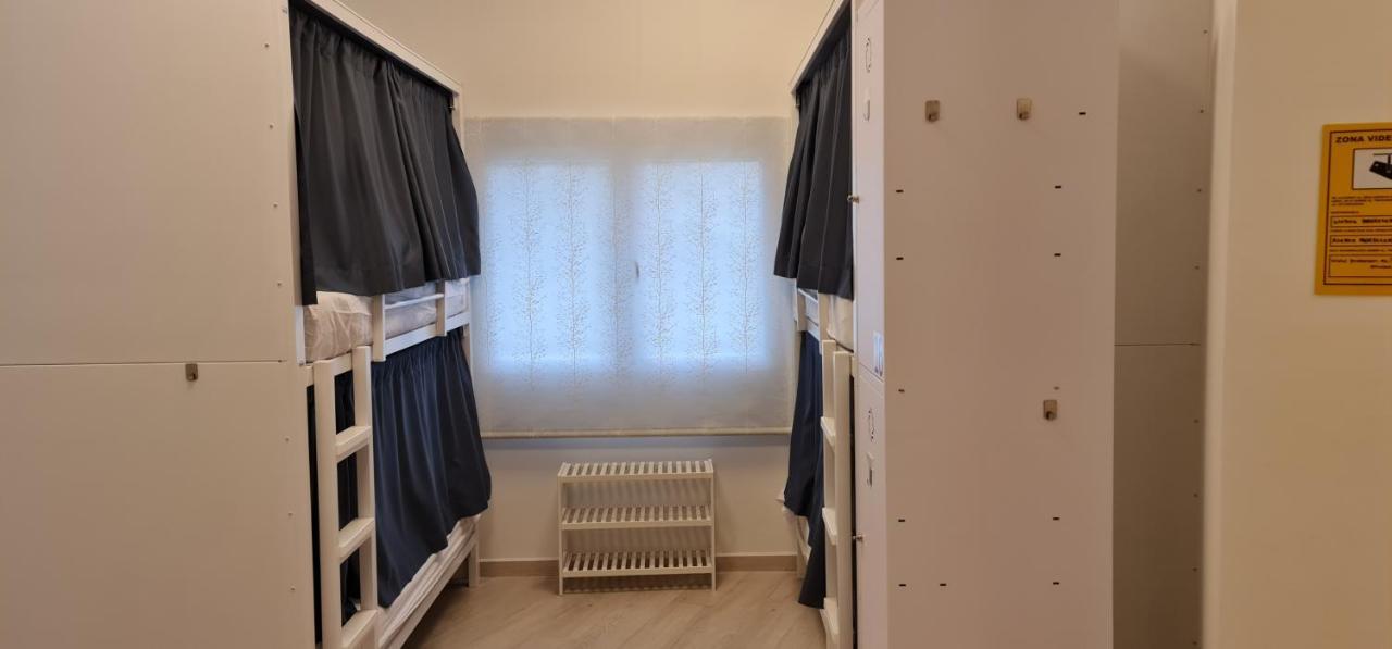Albergue Sixtos No Caminho Santiago de Compostela Bagian luar foto