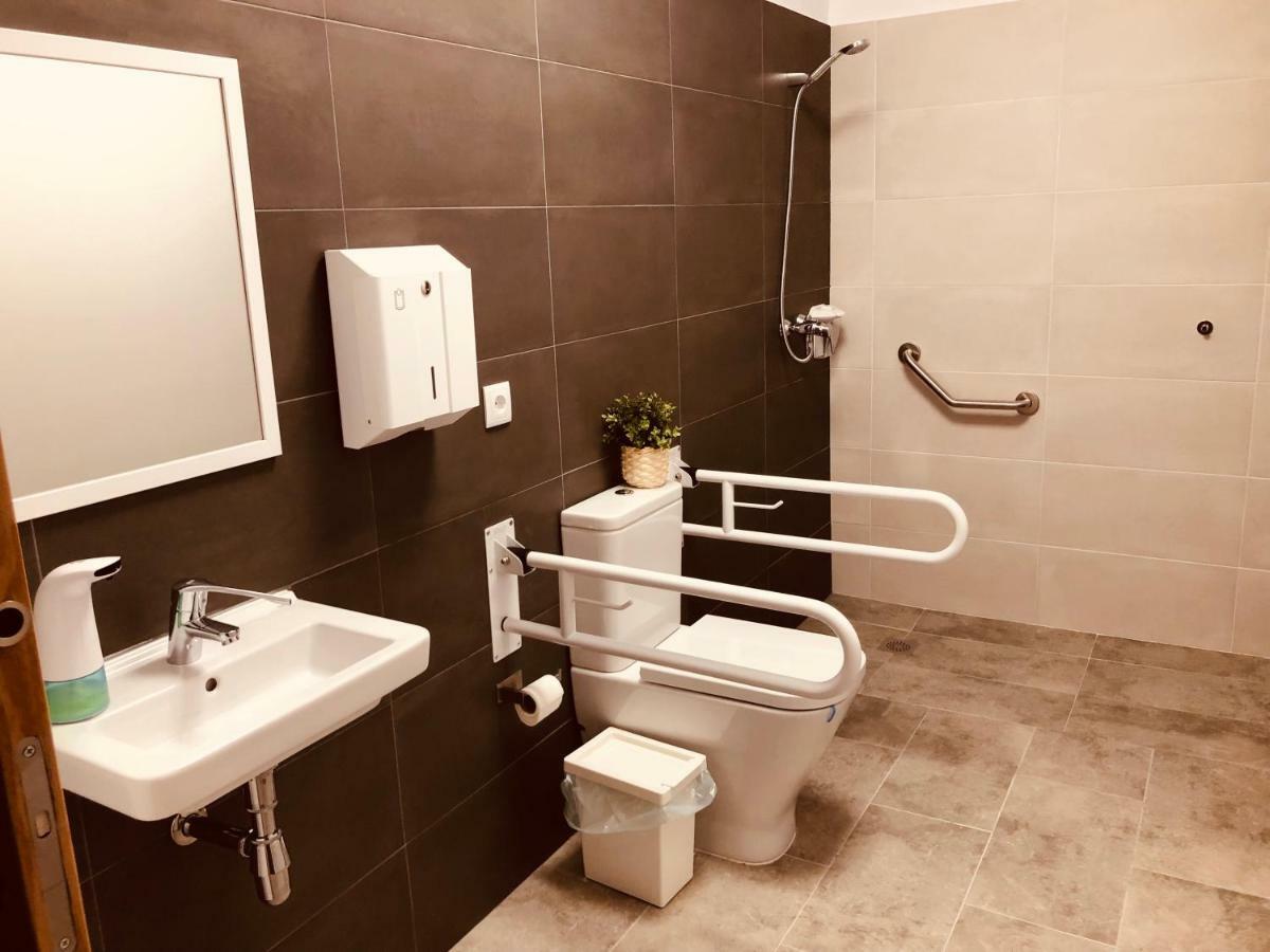 Albergue Sixtos No Caminho Santiago de Compostela Bagian luar foto